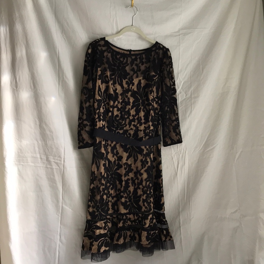 Tadashi Shoji dress size 8